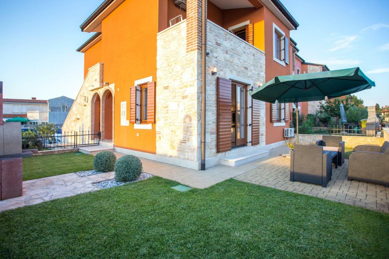 Apartman Irena Pula Exterior photo